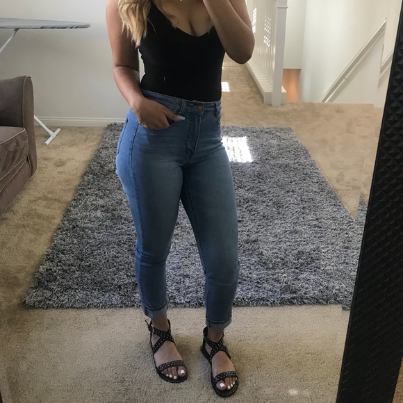 Black studded cross sandals - Picture 6 of 6